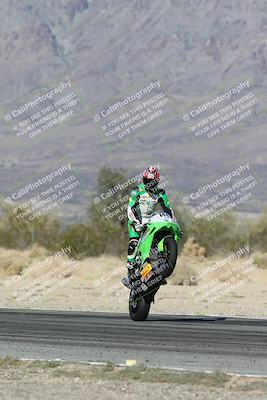 media/Dec-07-2025-CVMA (Sun) [[3e7d2de5dc]]/Race 8-Middleweight Shootout/